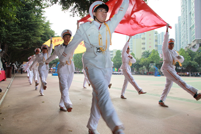 揮舞運(yùn)動激情，共筑國際化教育夢